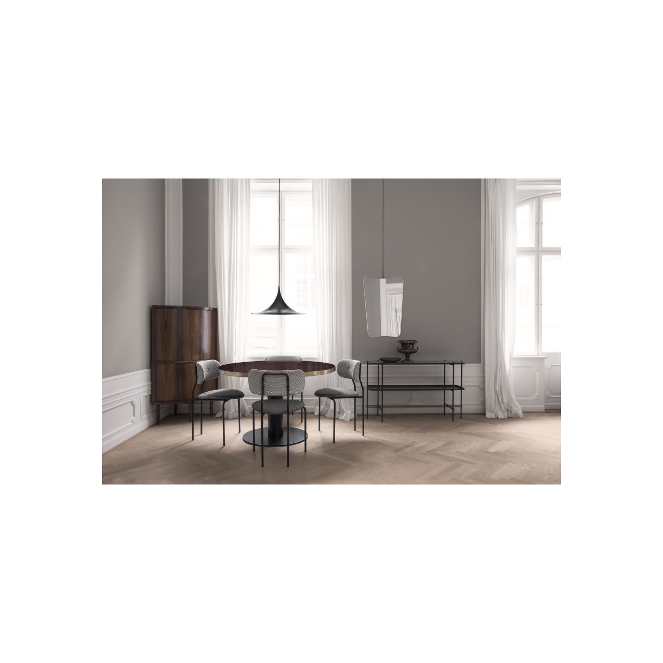 GUBI F.A. 33 SPECCHIO DA PARETE