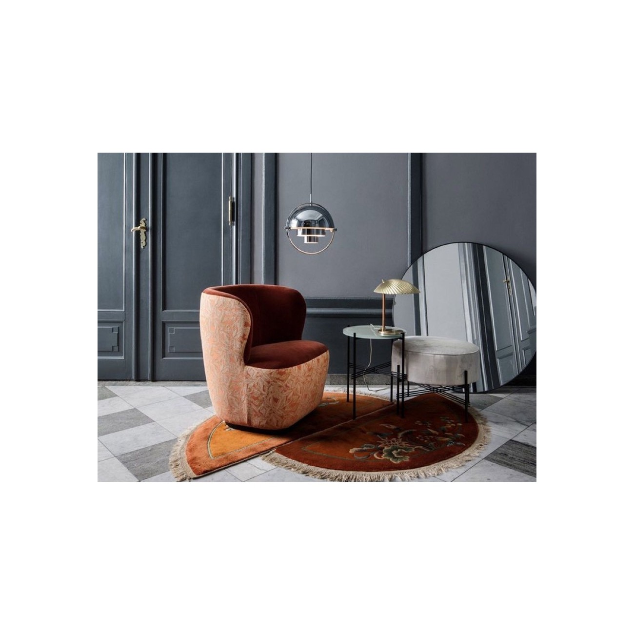 GUBI SPECCHIO ROTONDO A PARETE