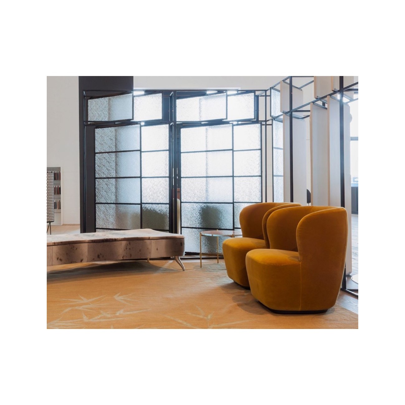 GUBI STAY POLTRONCINA GIREVOLE