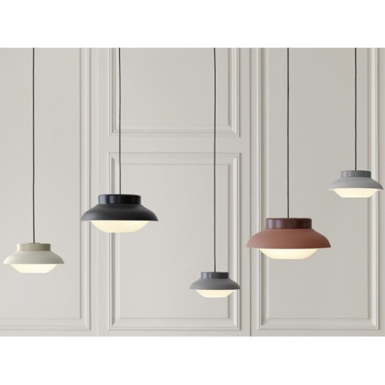 GUBI COLLAR LAMPADA A SOSPENSIONE