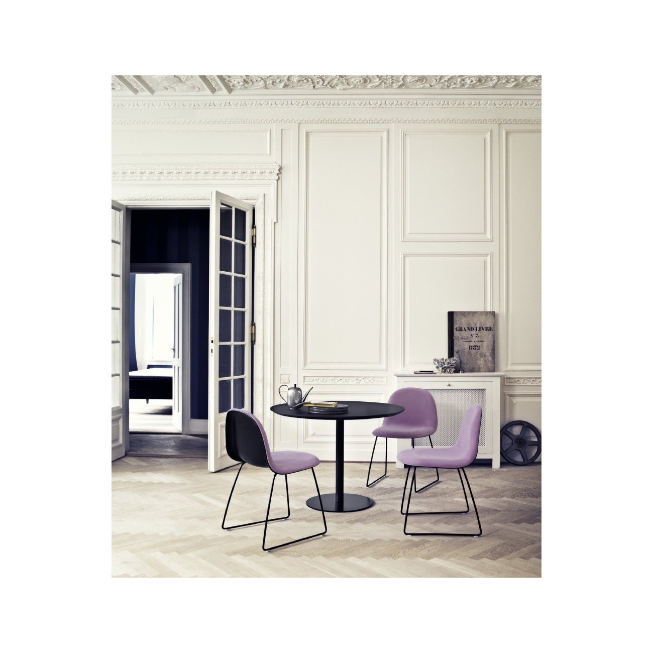 GUBI 1.0 TAVOLO ROTONDO