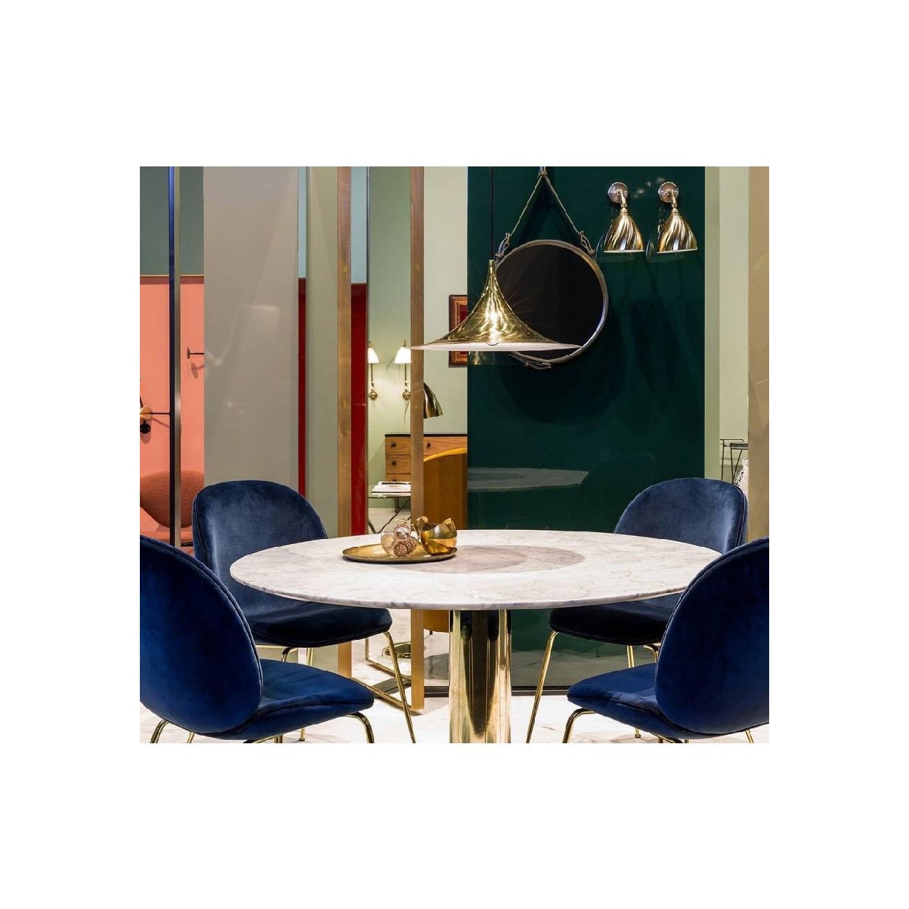 GUBI 2.0 TAVOLO ROTONDO/MARMO