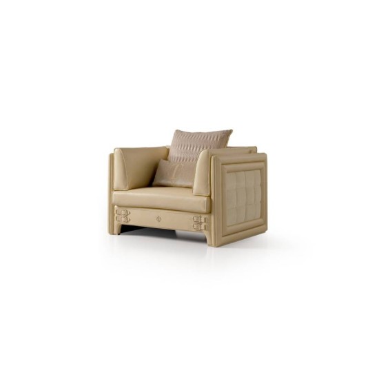 TURRI NUMERO TRE POLTRONA