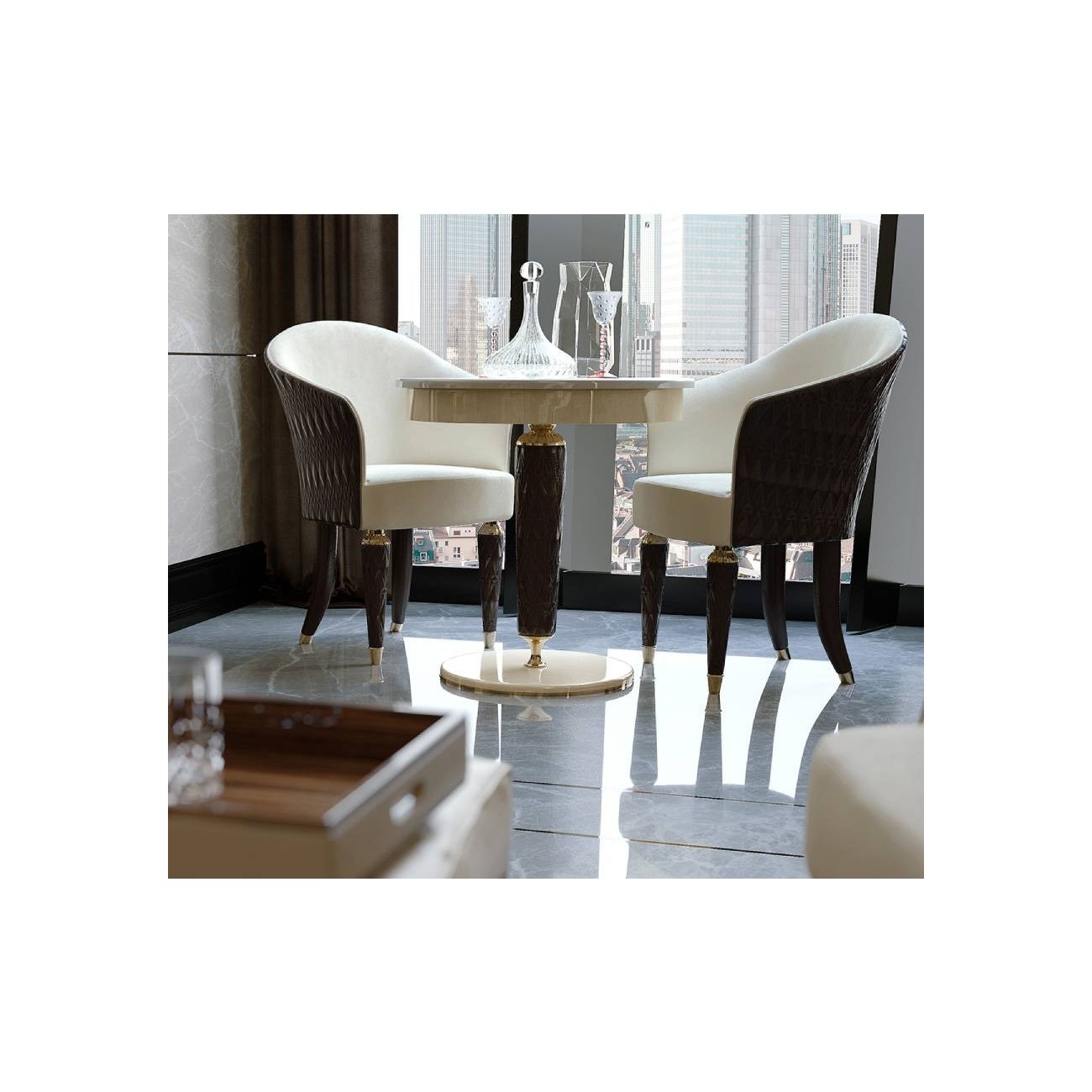 TURRI NUMERO TRE POLTRONCINA