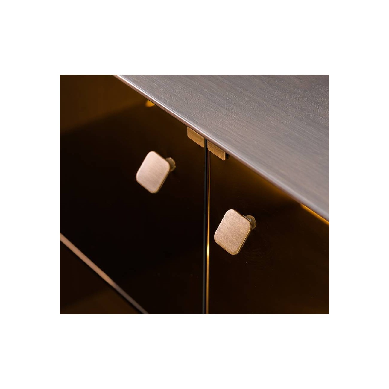 TURRI VINE CREDENZA