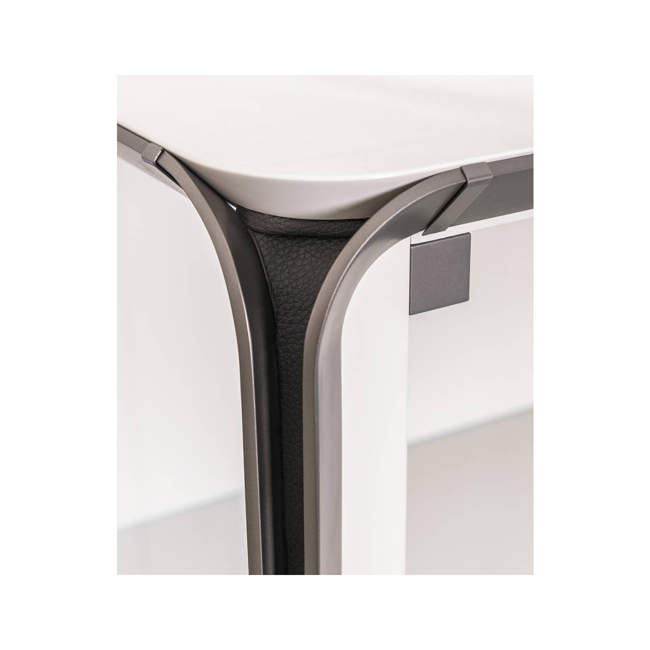 TURRI MILANO VETRINA