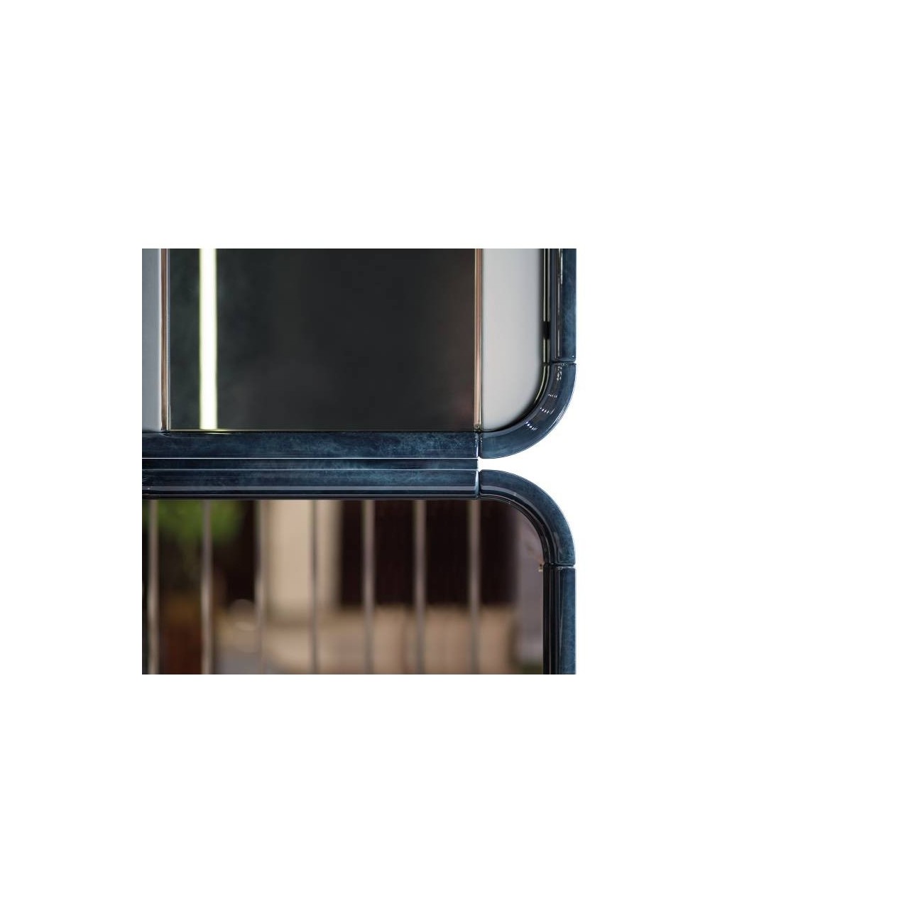 TURRI MADISON MOBILE BAR