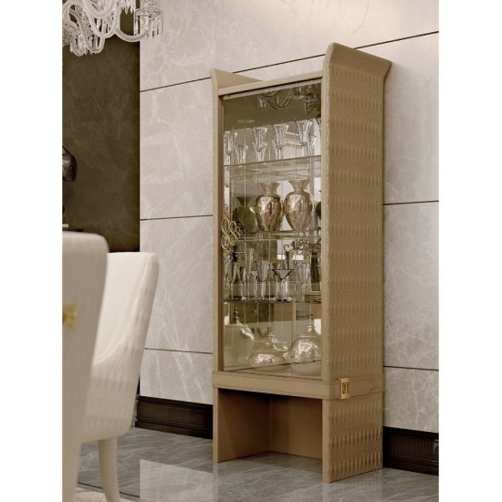 TURRI NUMERO TRE VETRINA