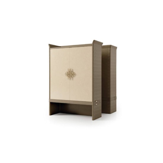 TURRI NUMERO TRE CONTENITORE