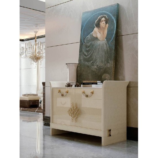 TURRI NUMERO TRE CREDENZA