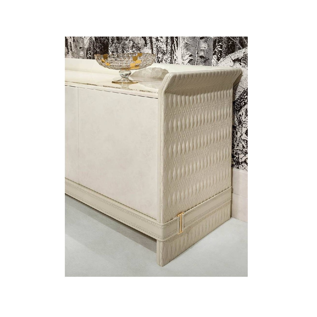 TURRI NUMERO TRE CREDENZA