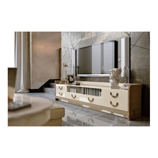 TURRI NUMERO TRE MOBILE TV