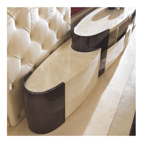 TURRI COUTURE MOBILE TV