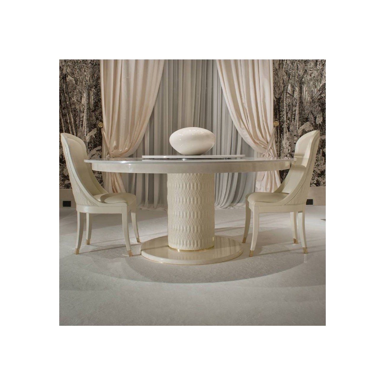 TURRI NUMERO TRE TAVOLO ROTONDO