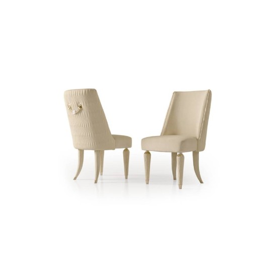 TURRI NUMERO TRE SEDIA