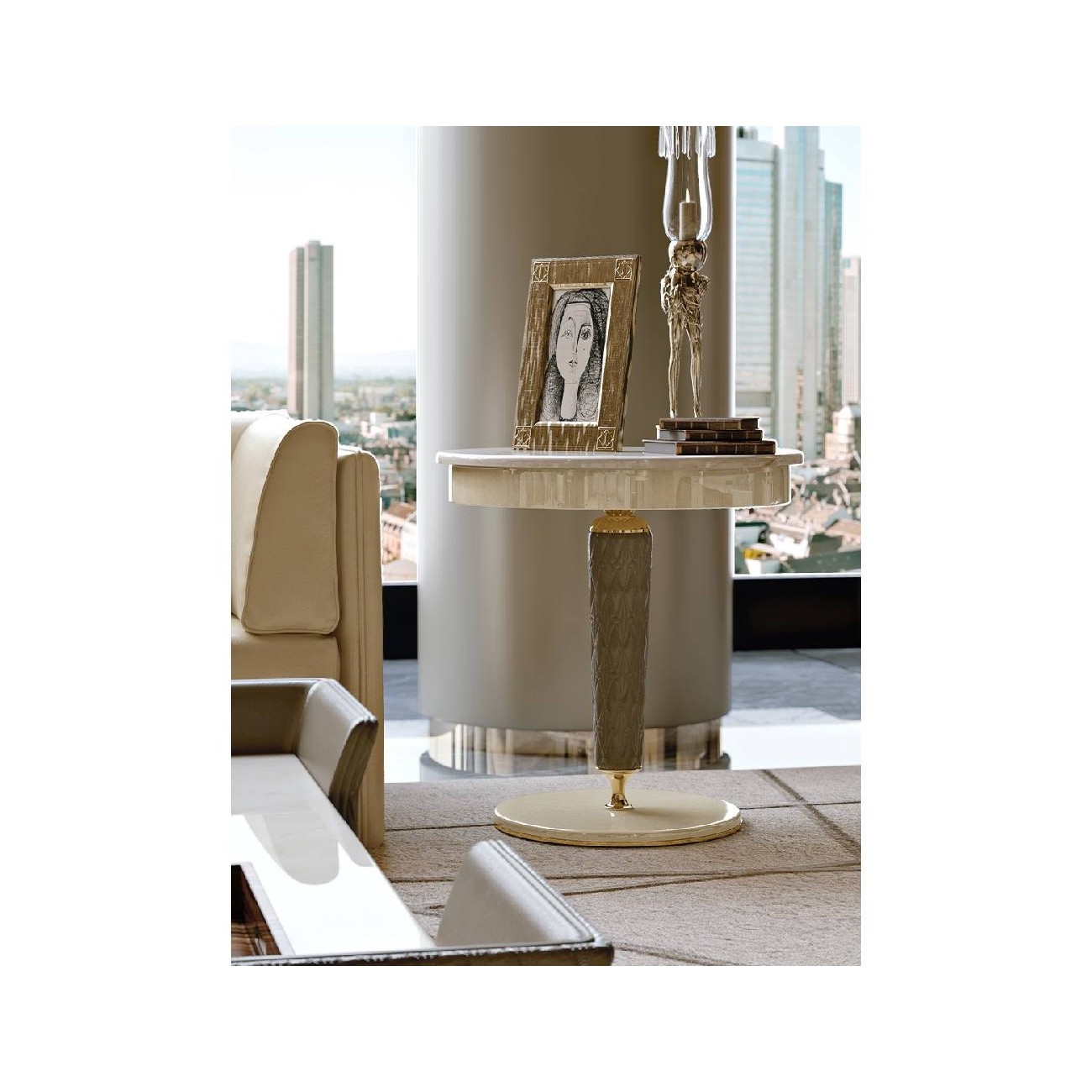 TURRI NUMERO TRE TAVOLINO LATERALE