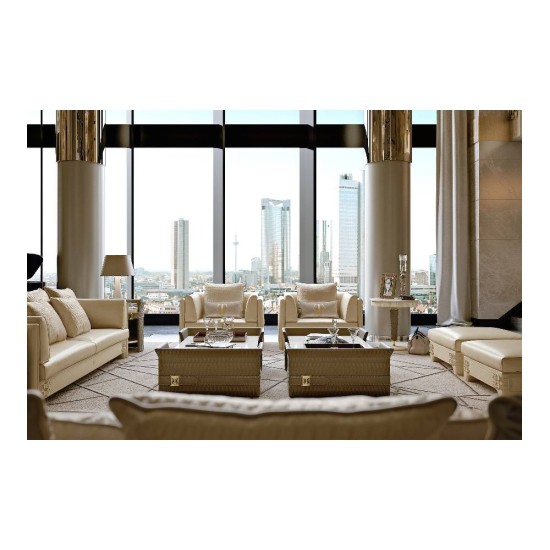 TURRI NUMERO TRE TAVOLINI