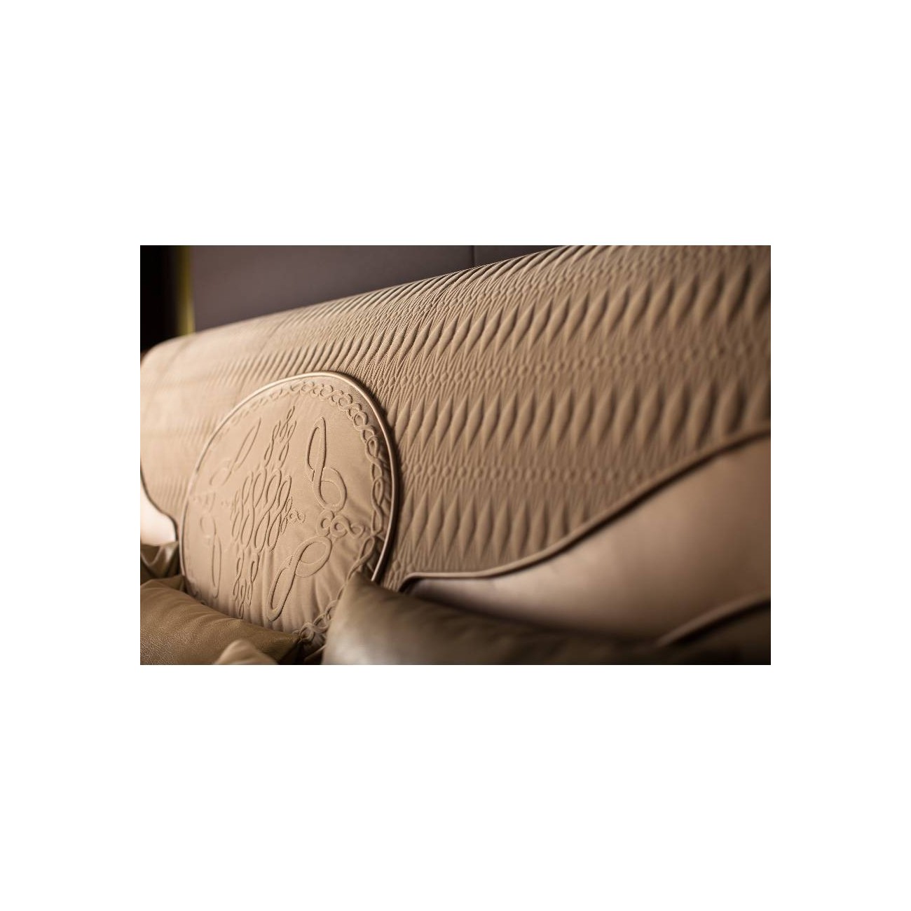 TURRI NUMERO TRE LETTO