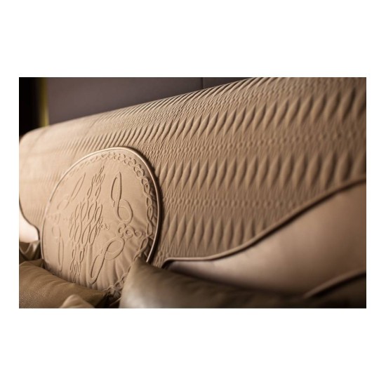 TURRI NUMERO TRE LETTO