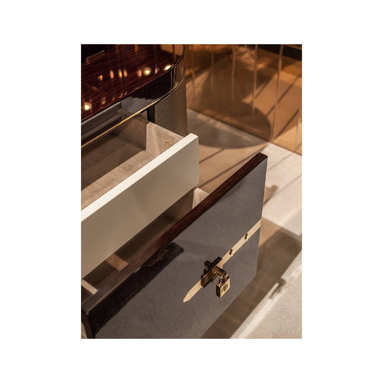 TURRI DIAMOND COMODINO