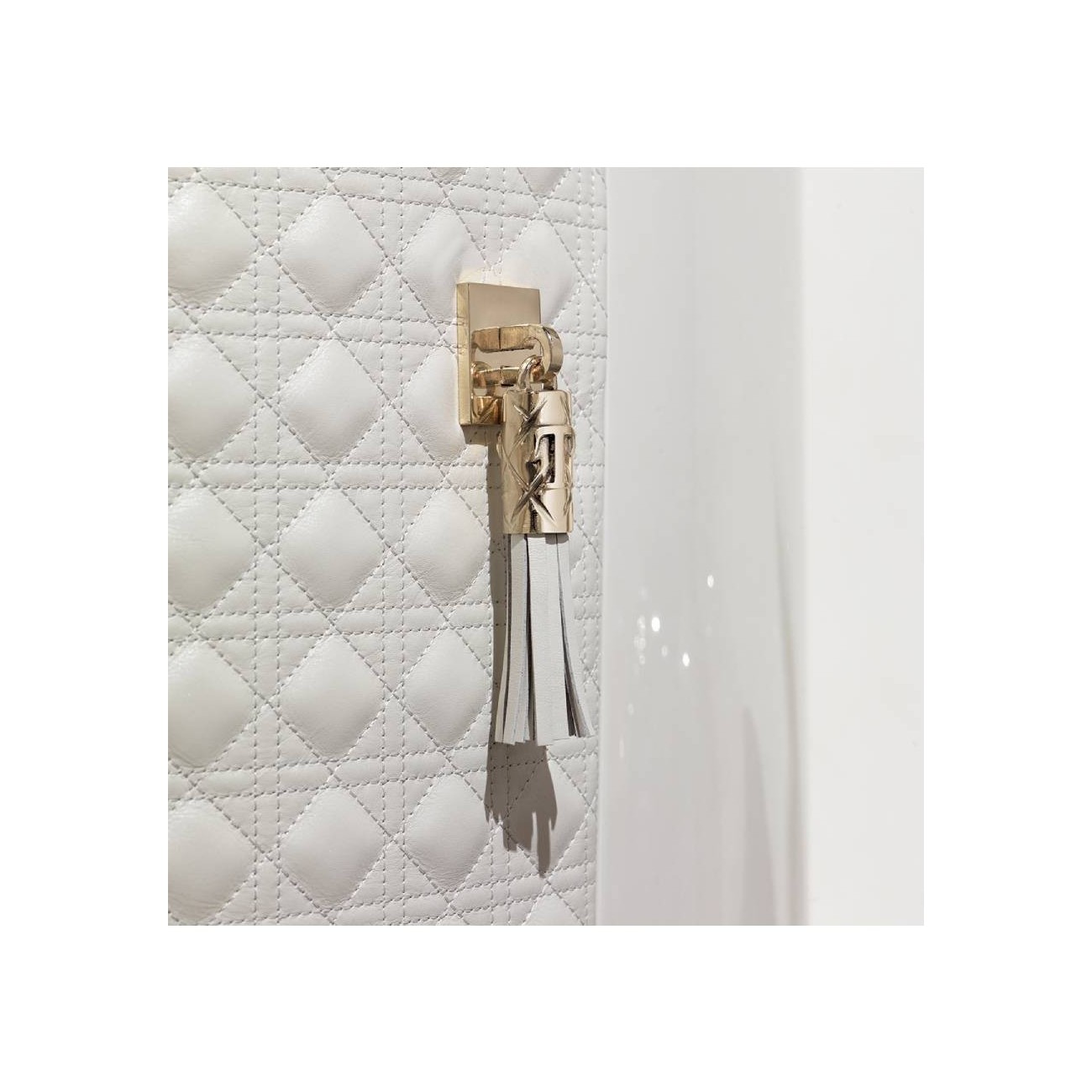 TURRI CARACTERE COMO'