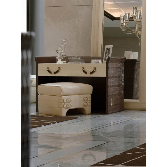 TURRI NUMERO TRE POUF