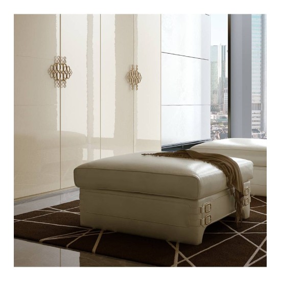 TURRI NUMERO TRE POUF