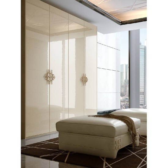 TURRI NUMERO TRE ARMADIO