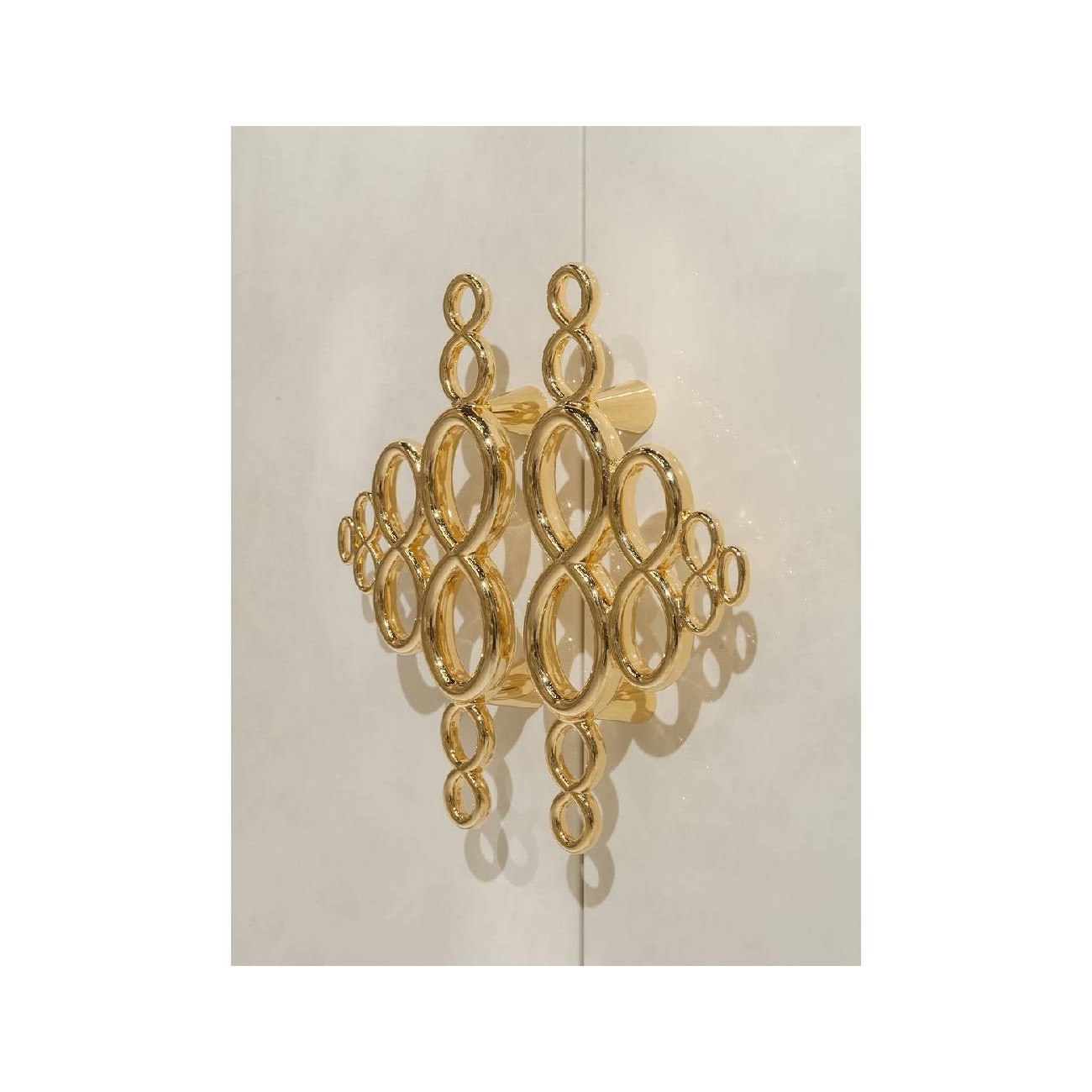 TURRI NUMERO TRE ARMADIO