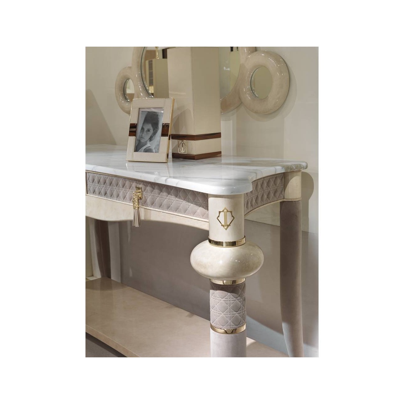 TURRI CARACTERE CONSOLLE