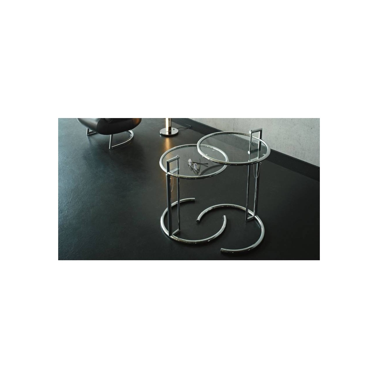 CLASSICON ADJUSTABLE TABLE