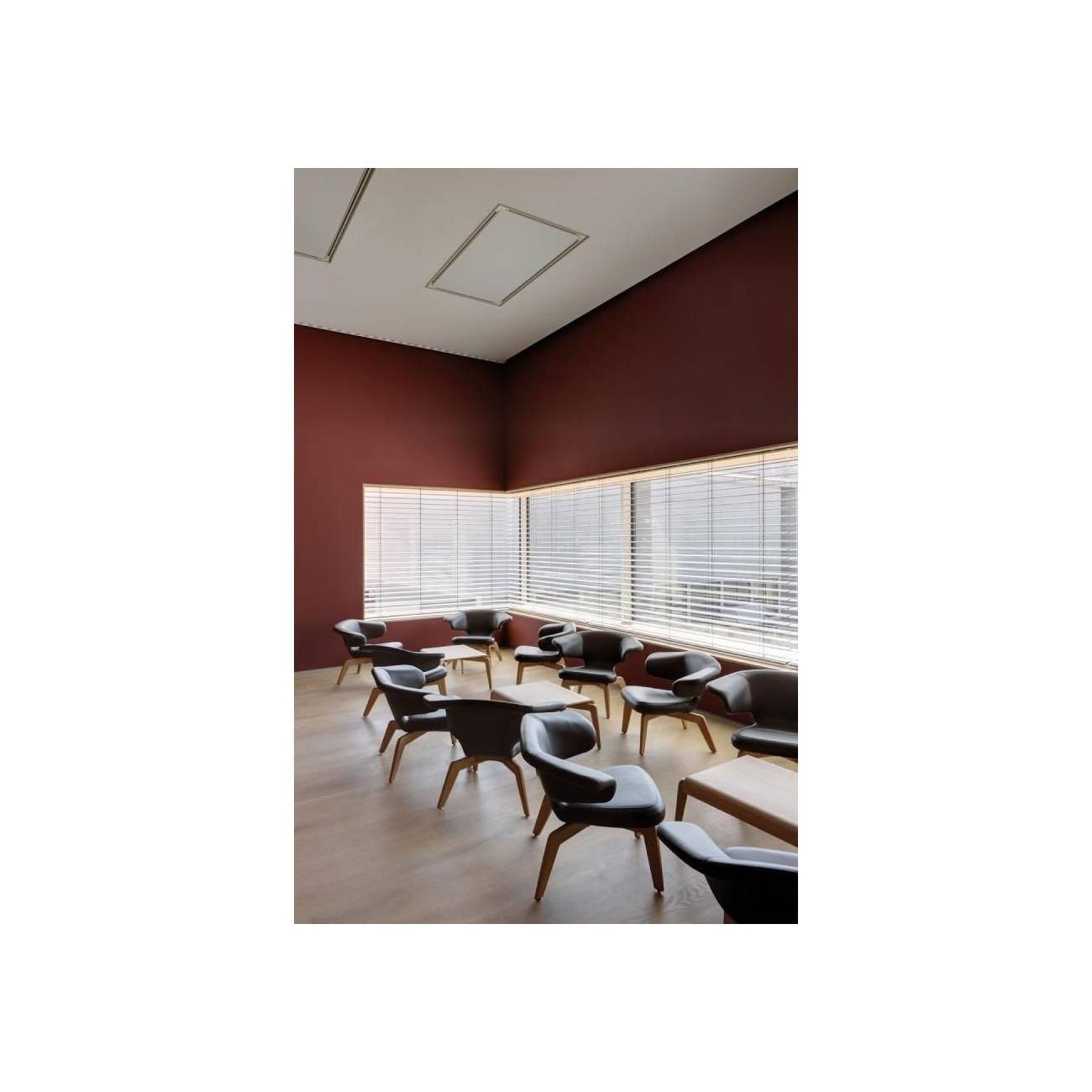 CLASSICON MUNICH LOUNGE CHAIR