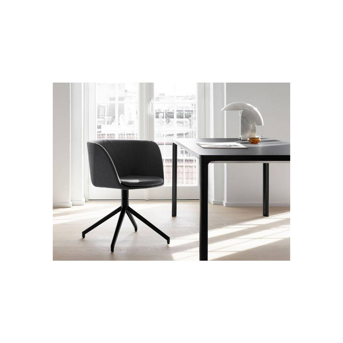 FREDERICIA VERVE SEDIA GIREVOLE