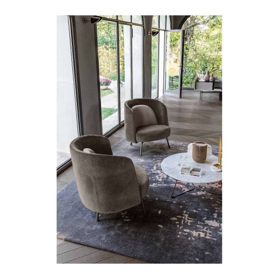 DITRE ITALIA LUCIA POLTRONCINA