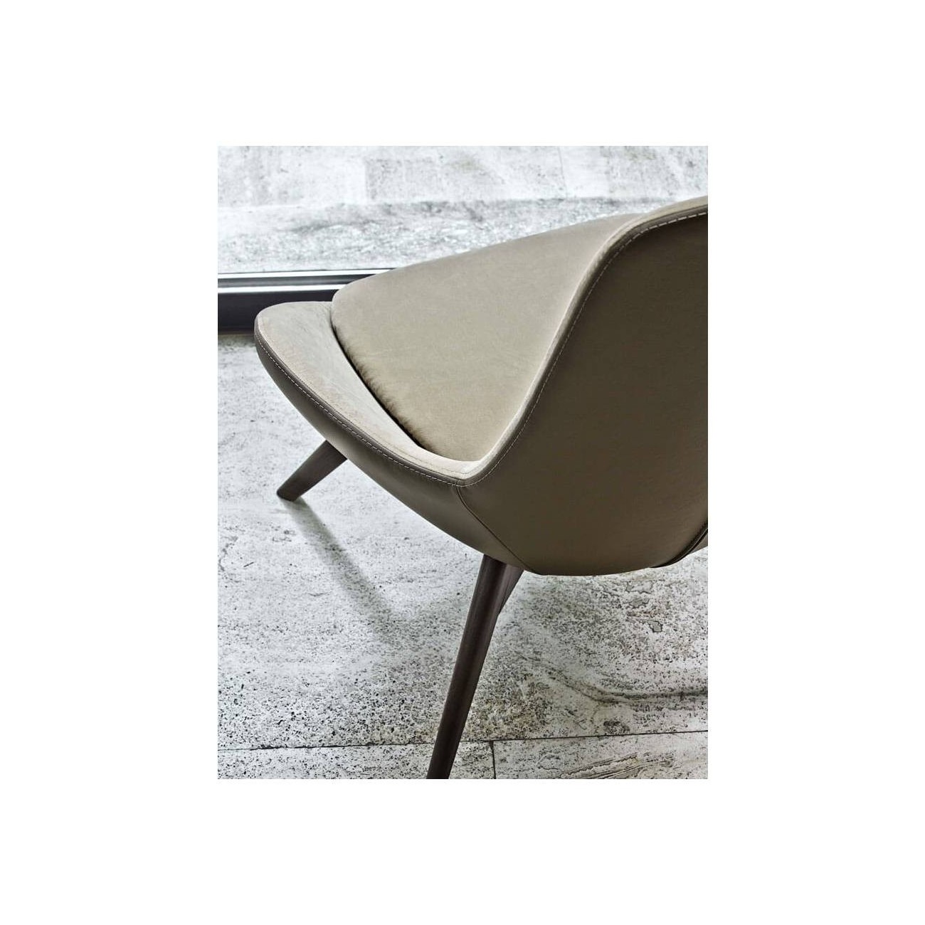 DITRE ITALIA LINEAR POLTRONCINA