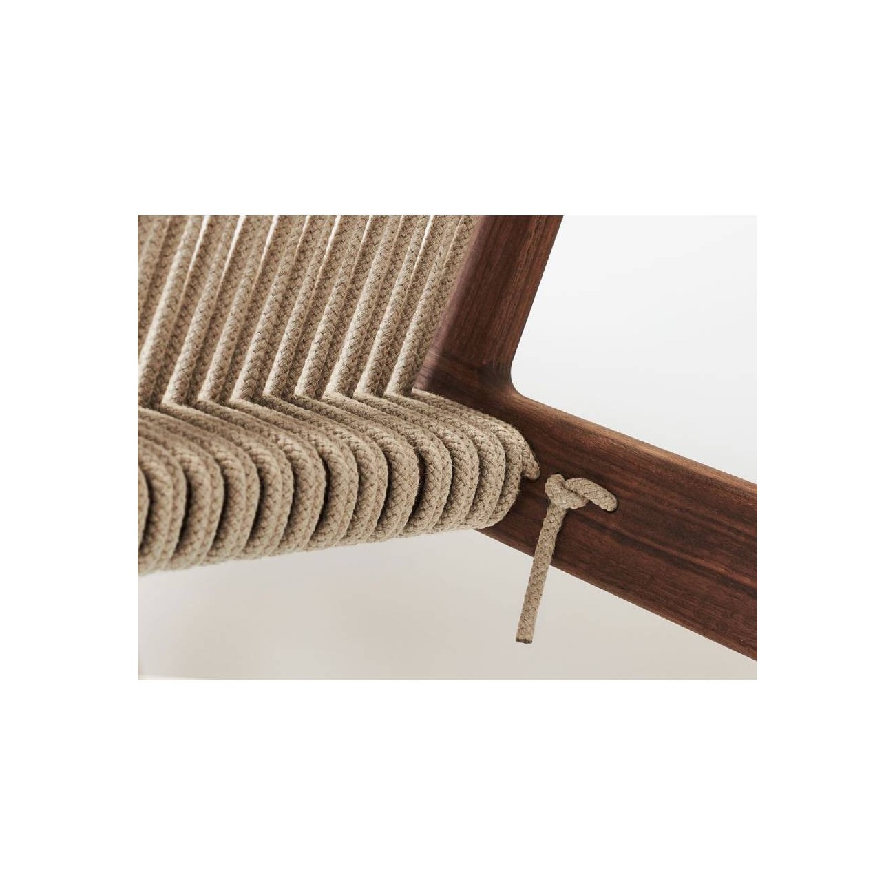 GUBI MR01 POLTRONCINA