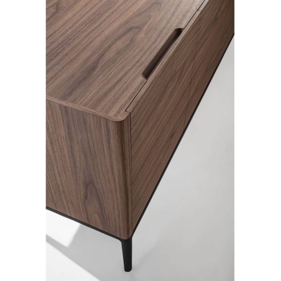 PORADA KANTO CREDENZA
