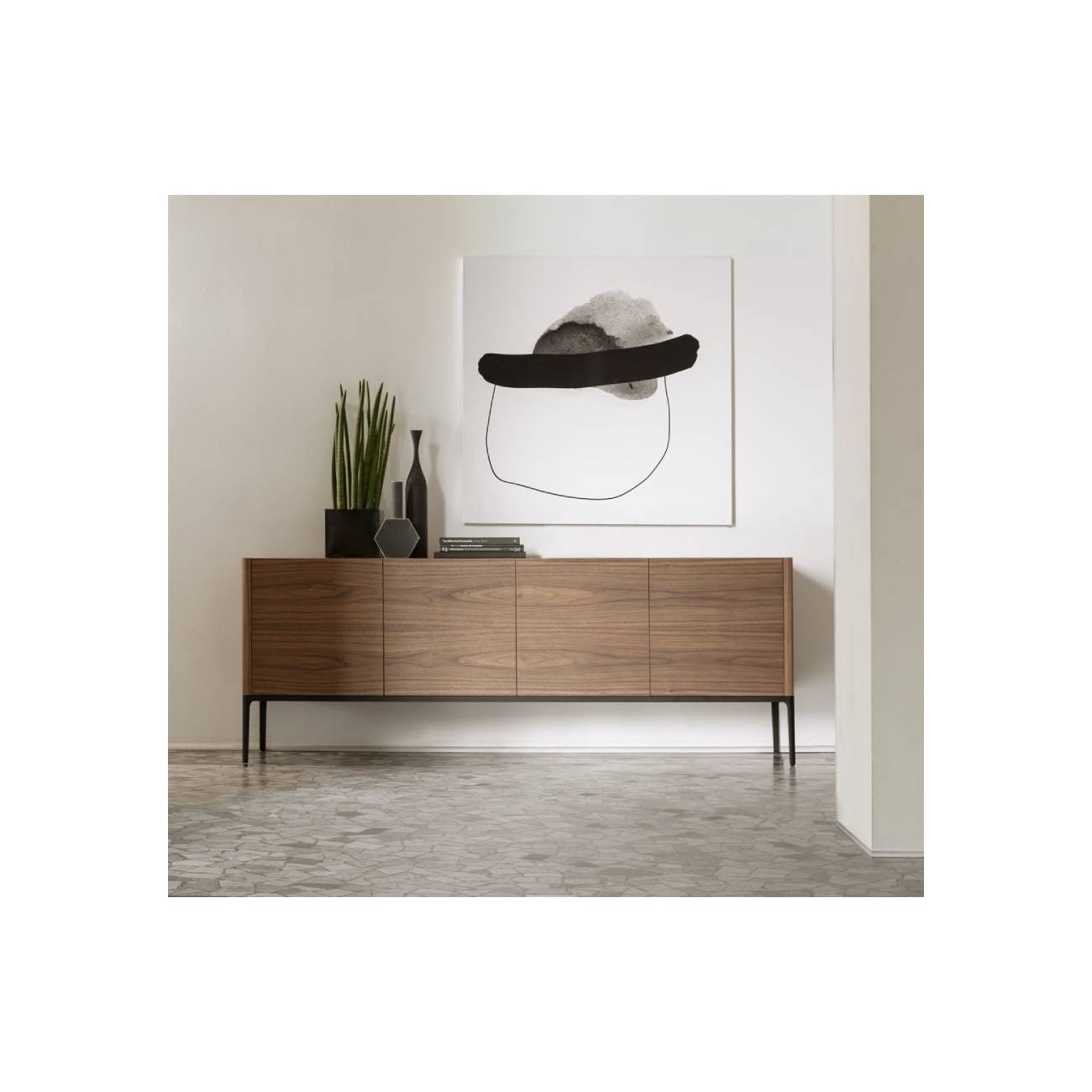 PORADA KANTO CREDENZA