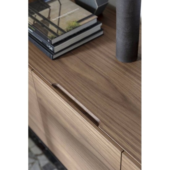 PORADA KANTO CREDENZA