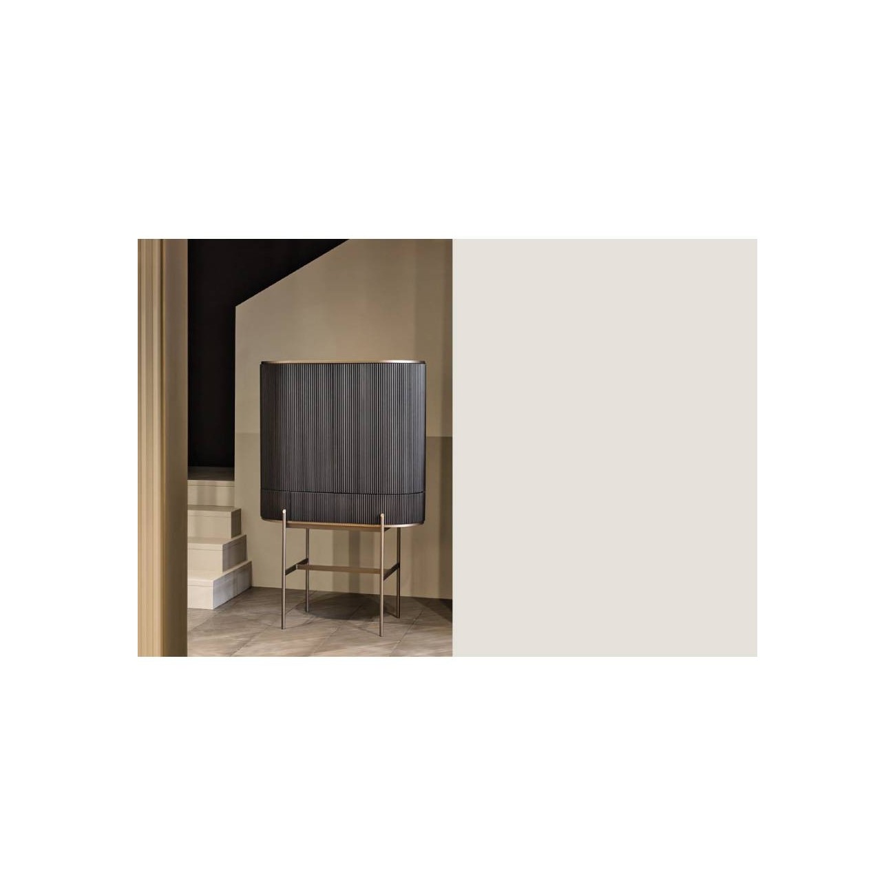 SHĀKE HEGE MOBILE BAR