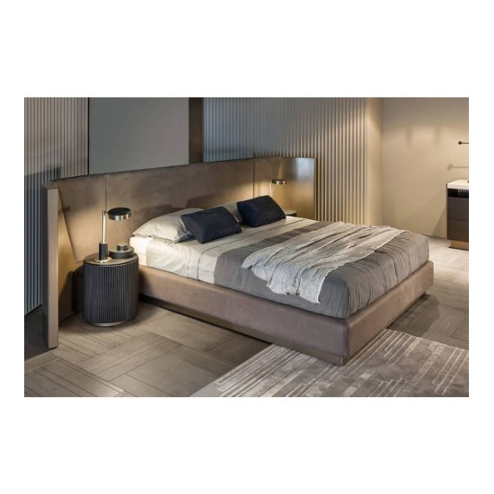 SHĀKE BOSTON LETTO