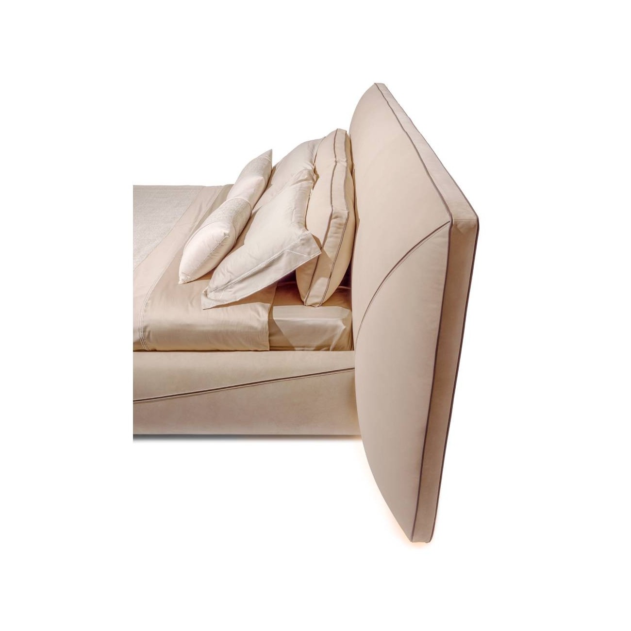 VISIONNAIRE BASTIAN LETTO