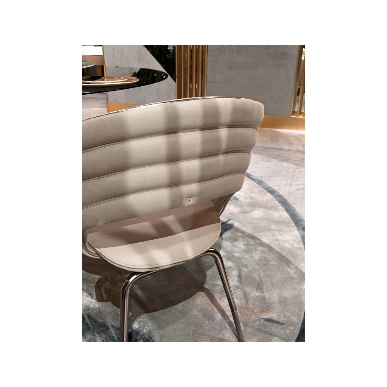 VISIONNAIRE KYLO FRAMED SEDIA