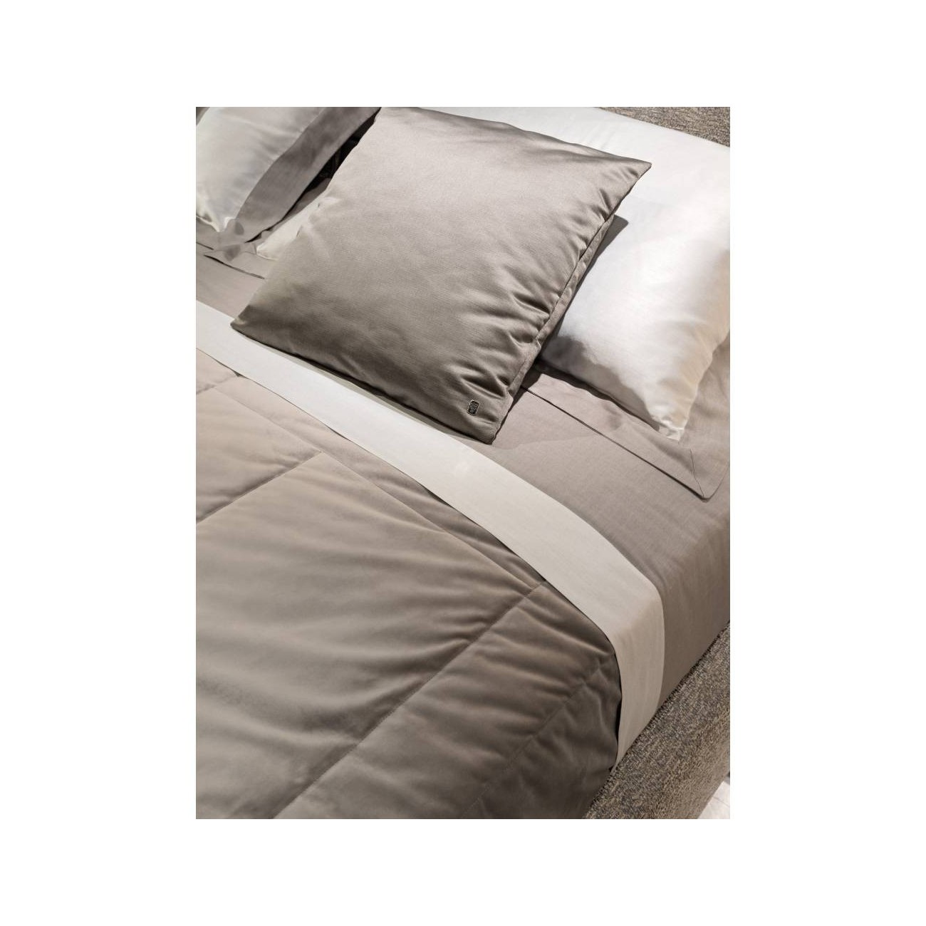 VISIONNAIRE BELOVED ART LETTO