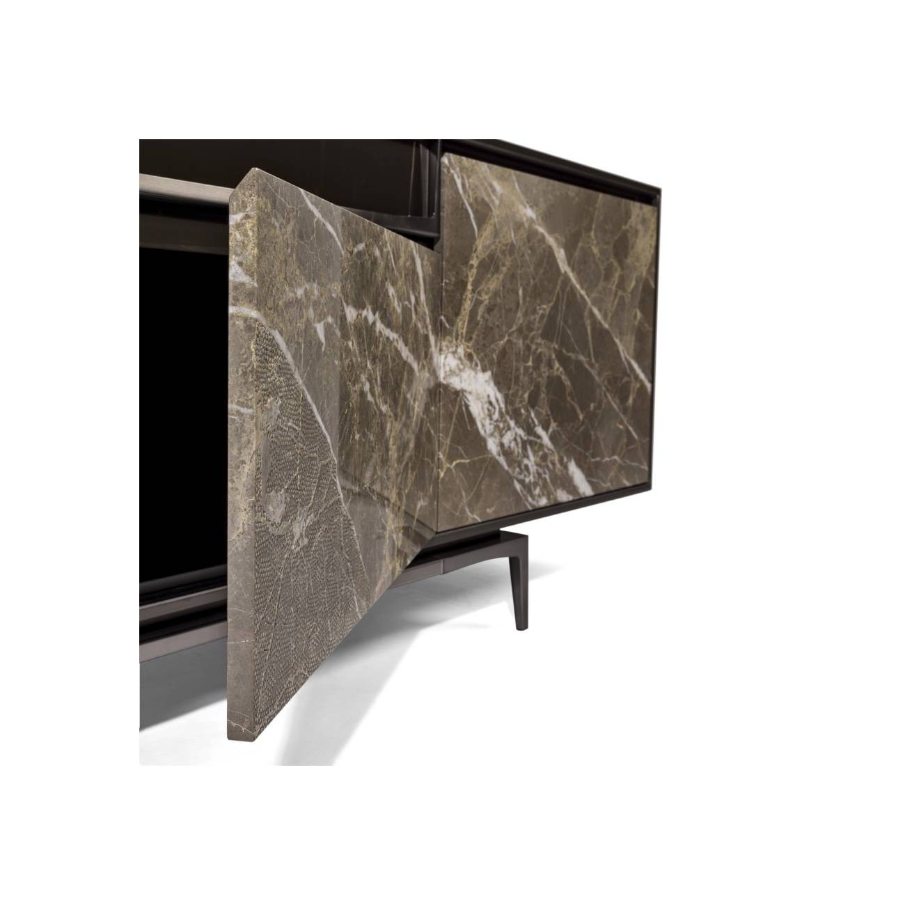 VISIONNAIRE BARNEY MADIA