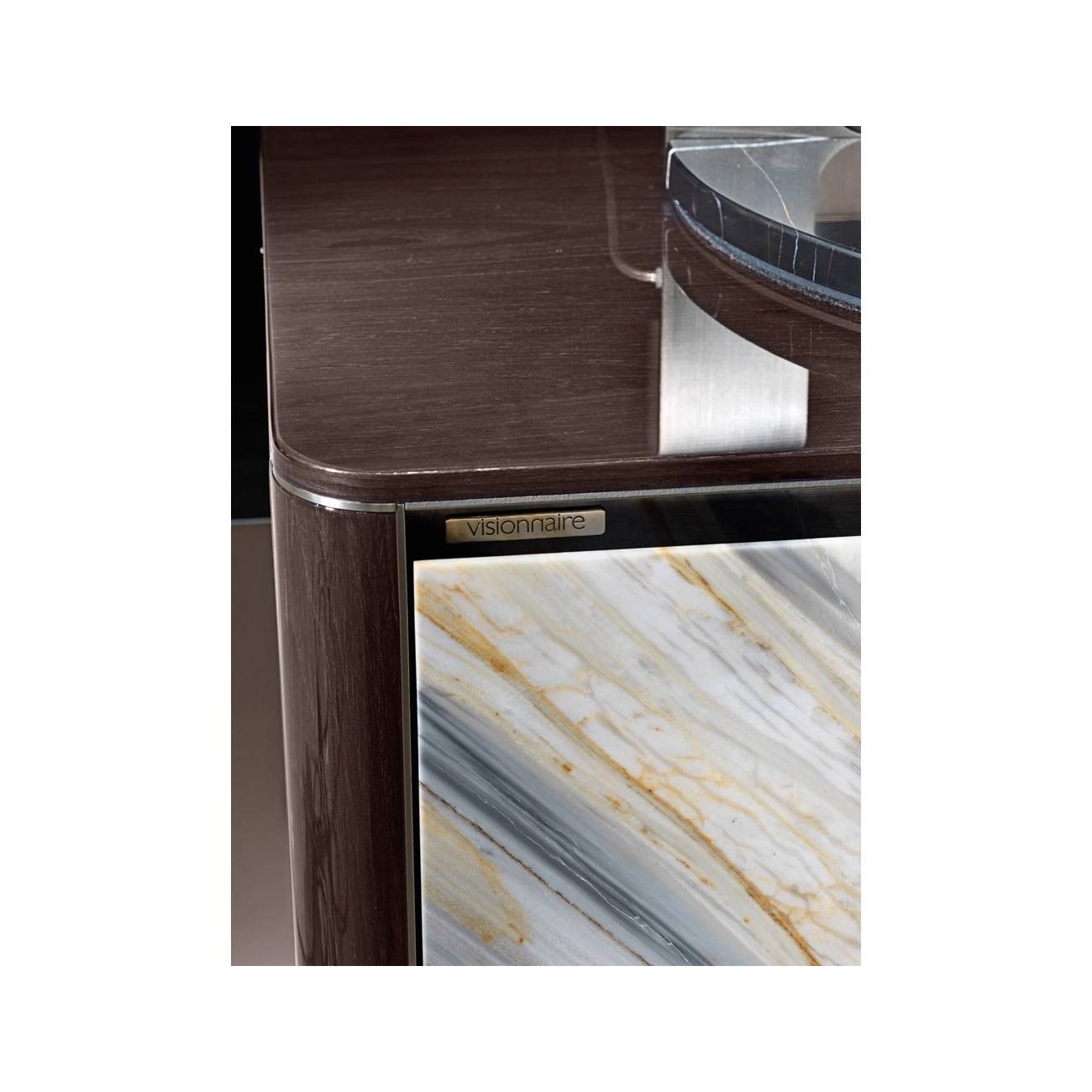 VISIONNAIRE BARNEY MADIA