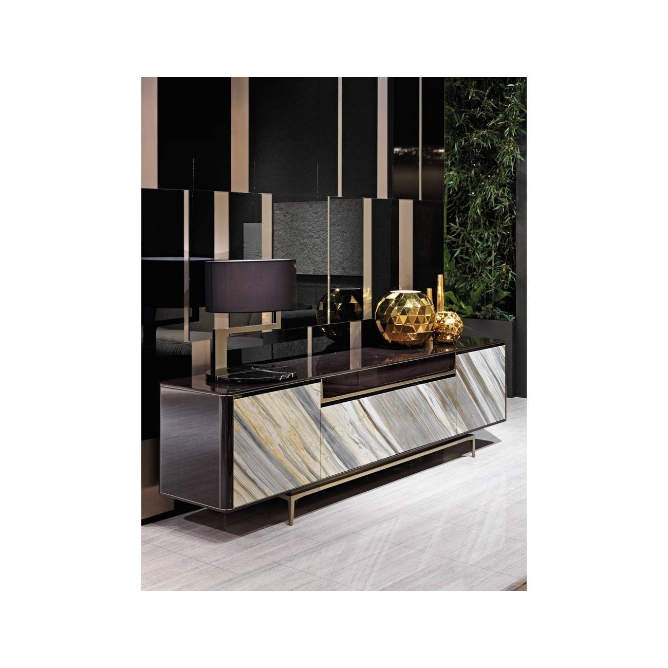 VISIONNAIRE BARNEY MADIA