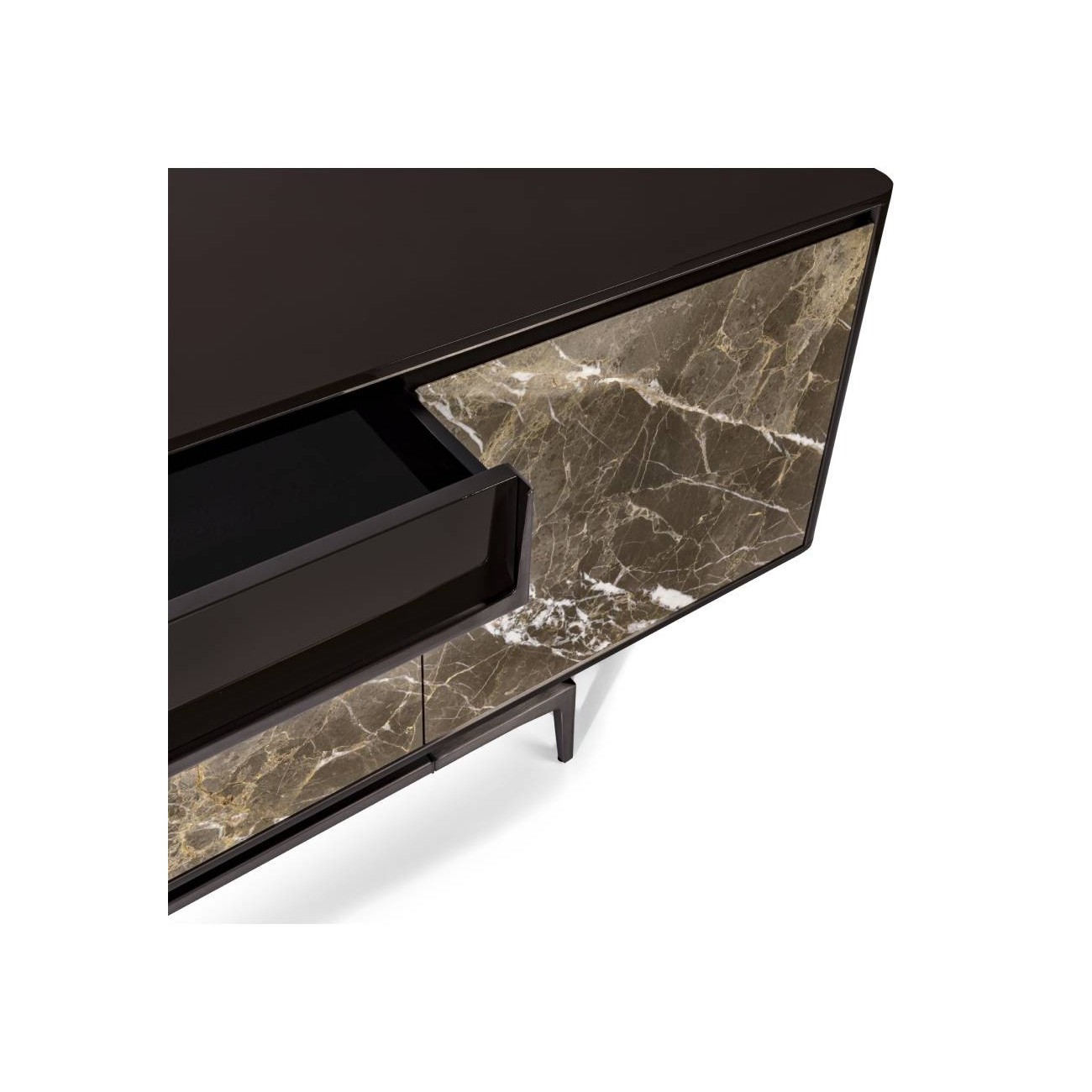 VISIONNAIRE BARNEY MADIA