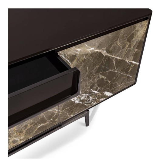 VISIONNAIRE BARNEY MADIA