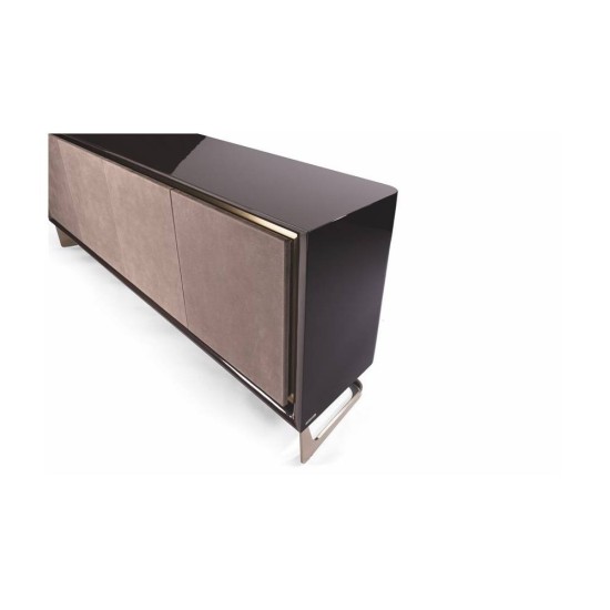 VISIONNAIRE NADIR MADIA